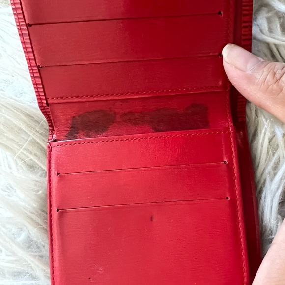 Authentic Louis Vuitton wallet - Picture 4 of 12